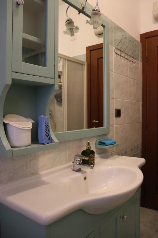 Apartmán Casa Andreea Vicino Al Centro Di Olbia Iun R5904 Exteriér fotografie